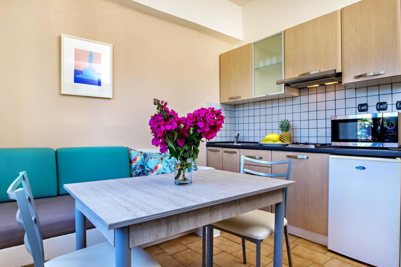 Lefka Apartments Parigoria 外观 照片