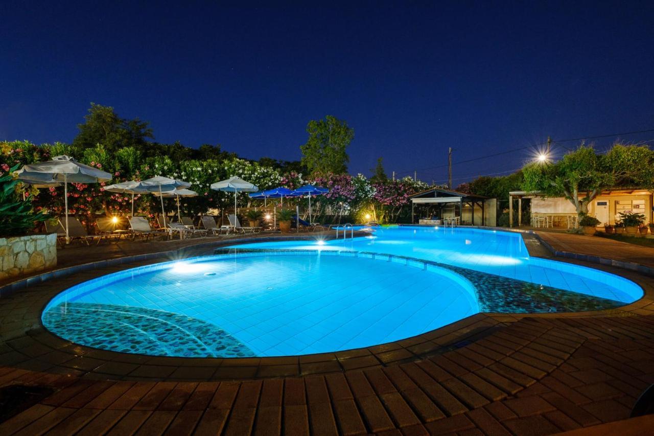 Lefka Apartments Parigoria 外观 照片